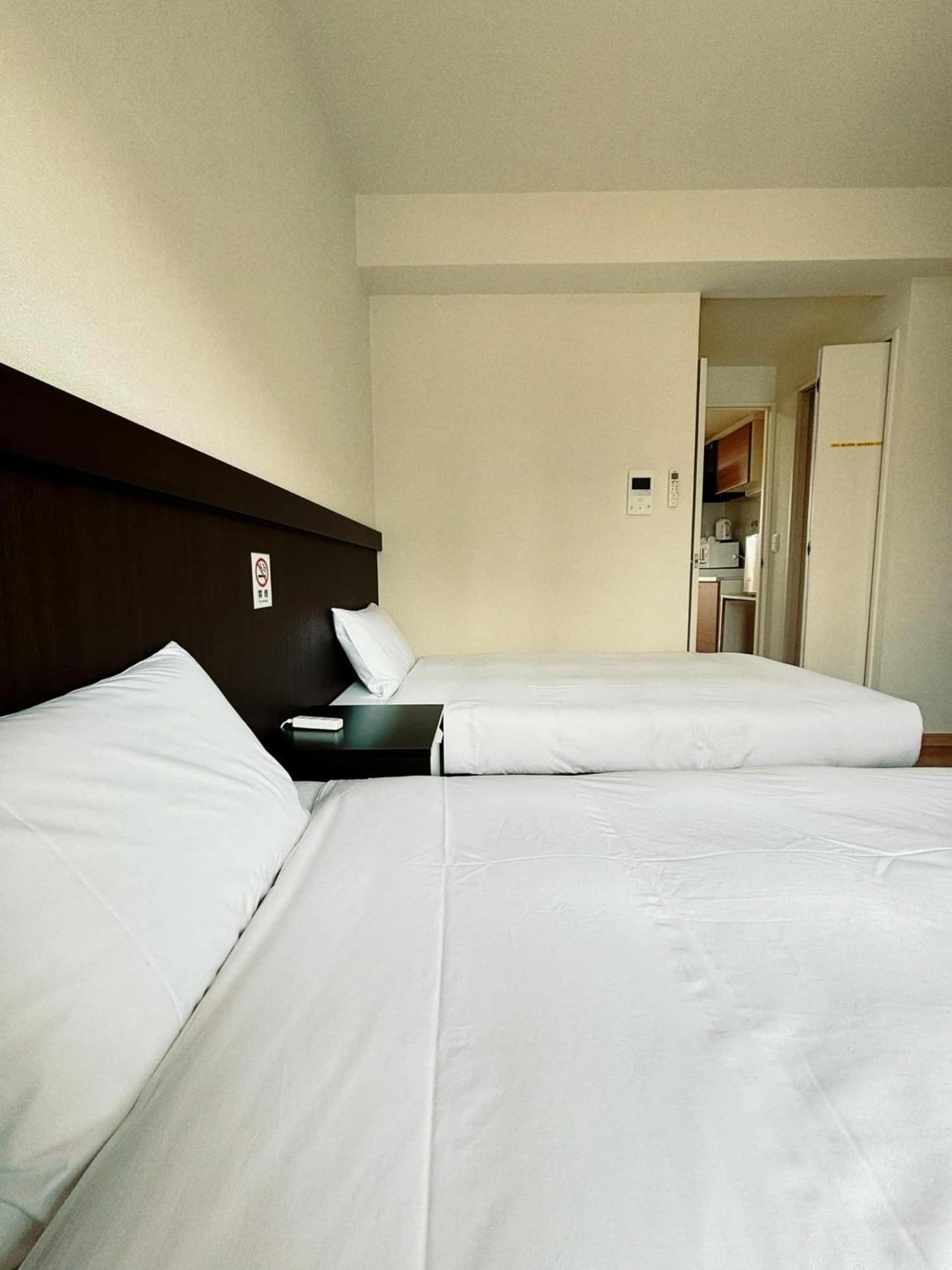 Hotel J&C-I Osaka Esterno foto